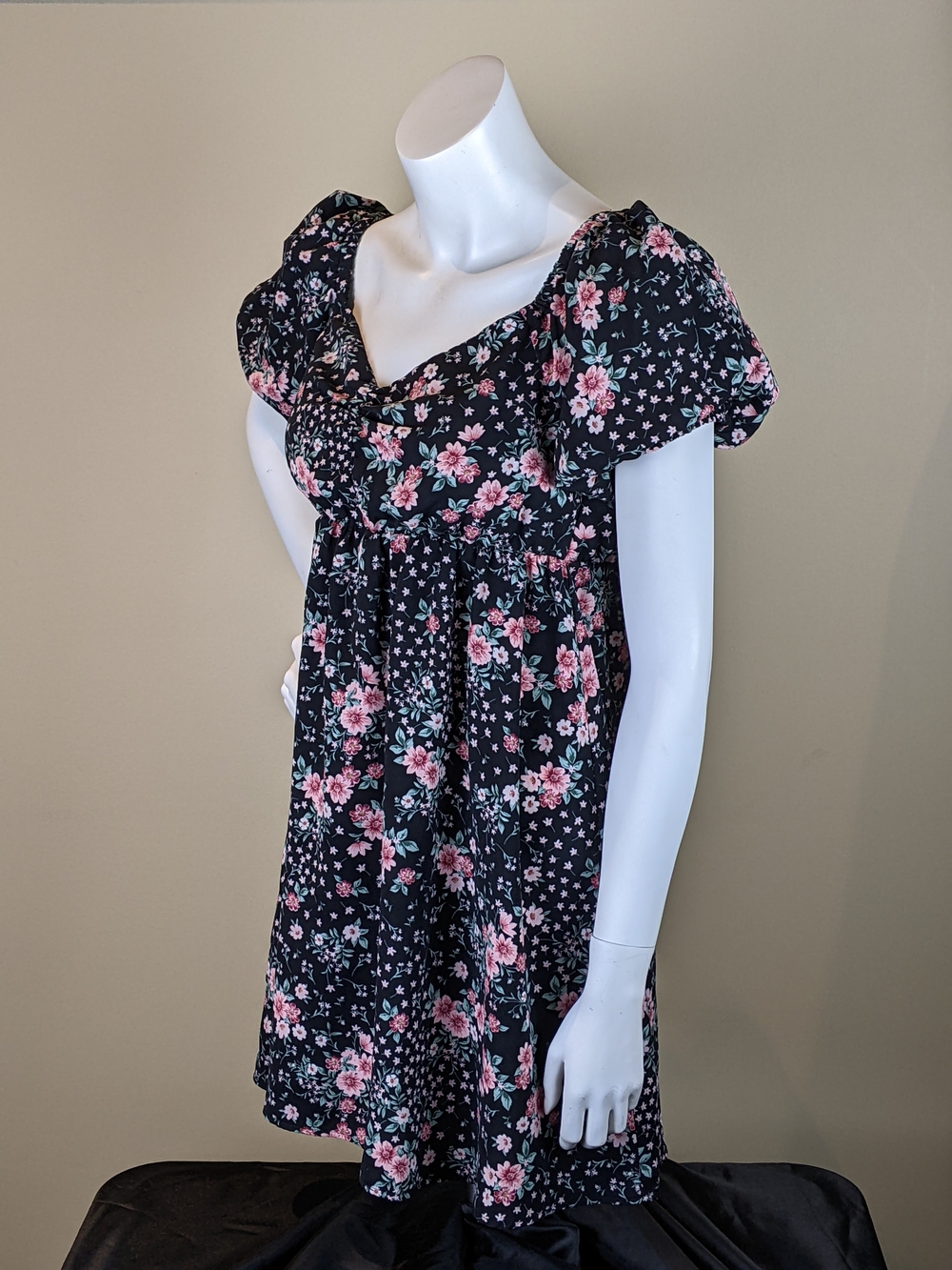 Baby Doll Dress - Picture 5 of 5
